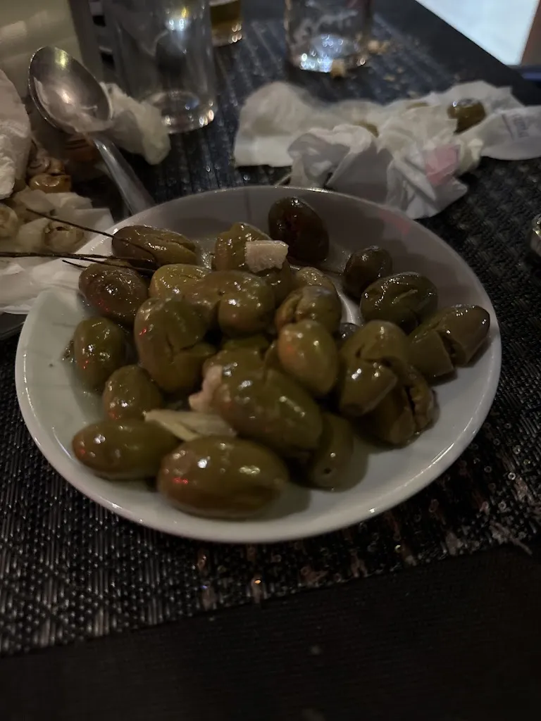 Jesus Llopis_Cafe Bar Kiosko Colón_Andújar_review