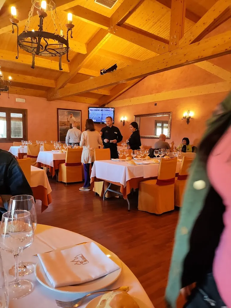 Carbonero el Mayor restaurant in Carboneros