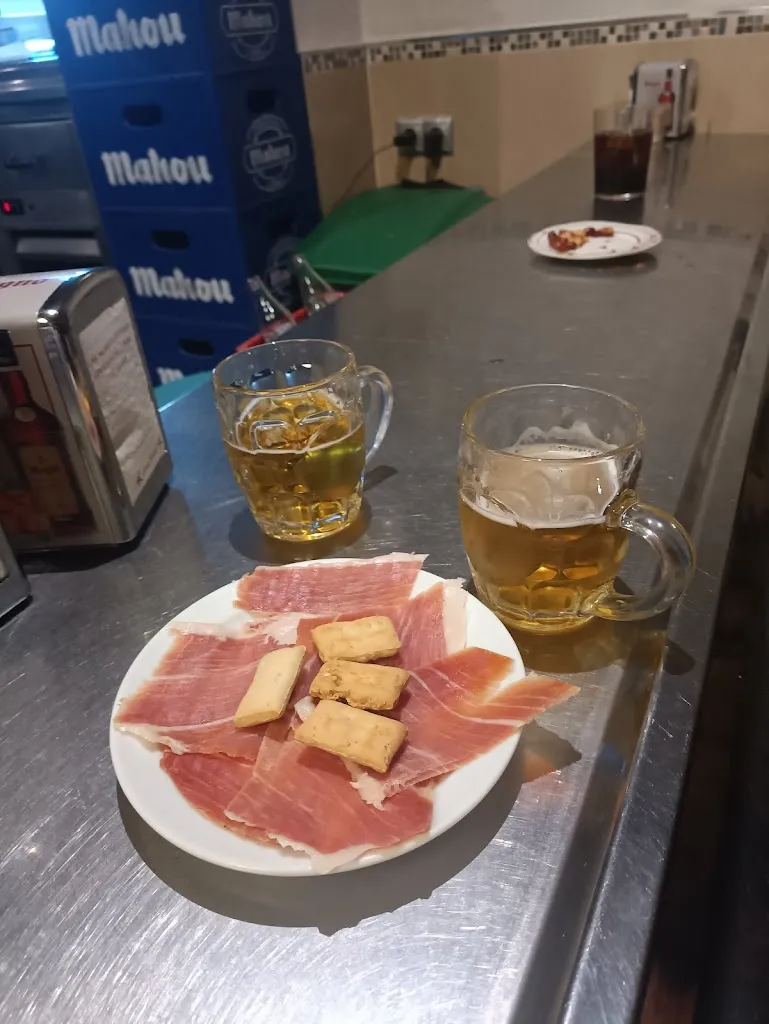 Carmen RS_Café Bar Porras_Canena_review