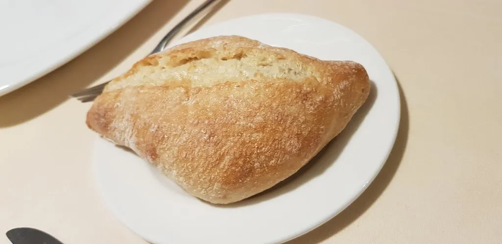 Fernando Tejero Perez_Rostidoria Izaskun_Castalla_review