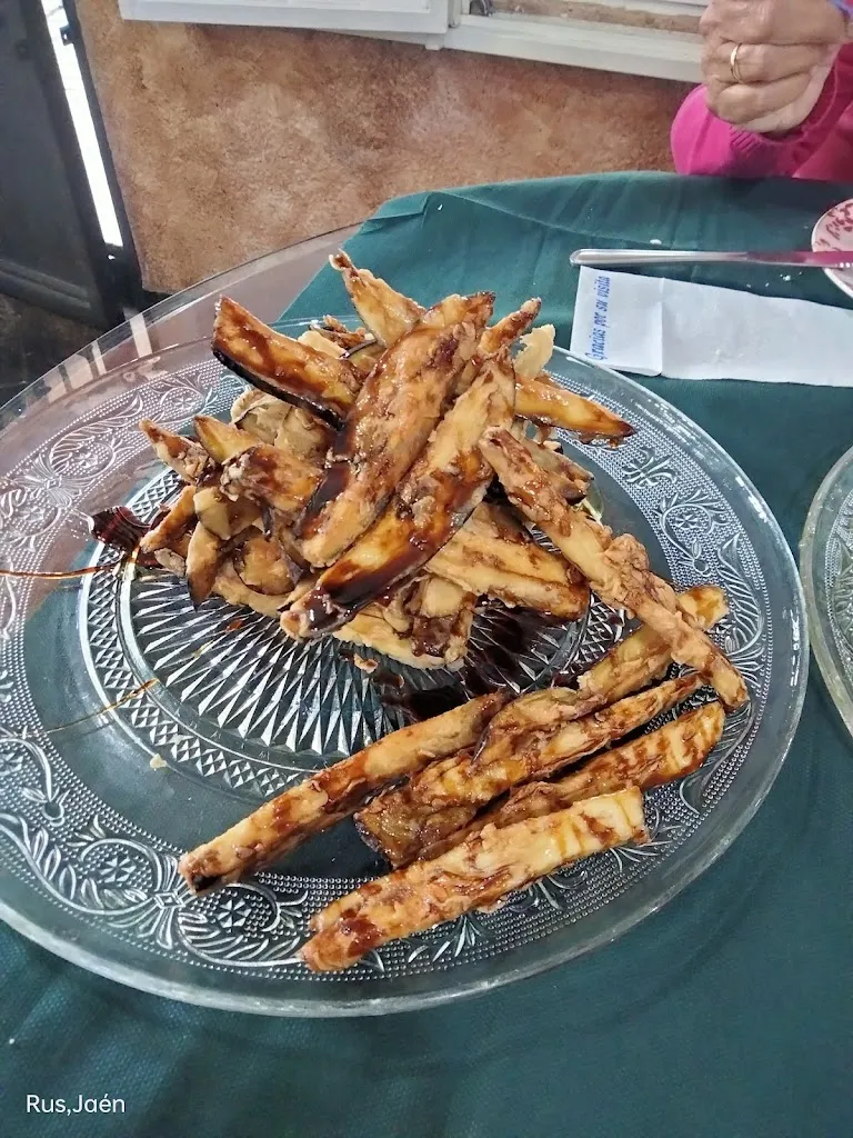 José María Pérez_Hostal Restaurante Los Campanicas_Canena_review