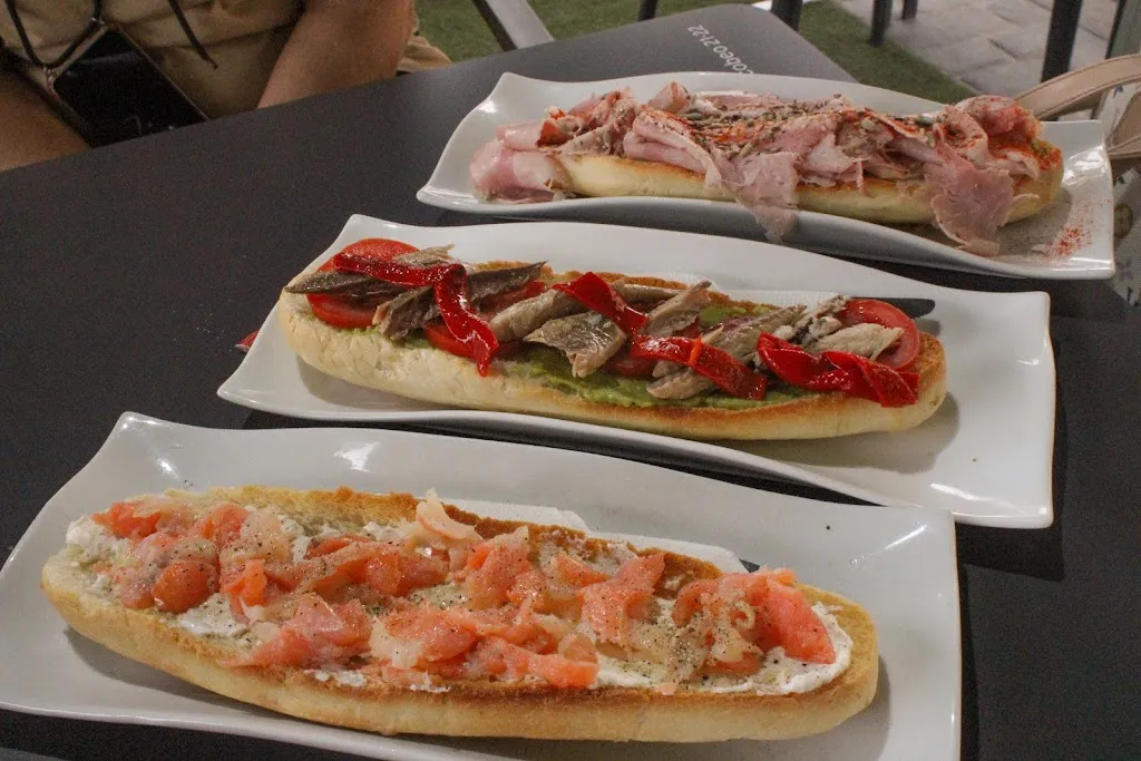 Café-bar Virgen De La Cabeza_Campillo de Arenas_slider_image_3