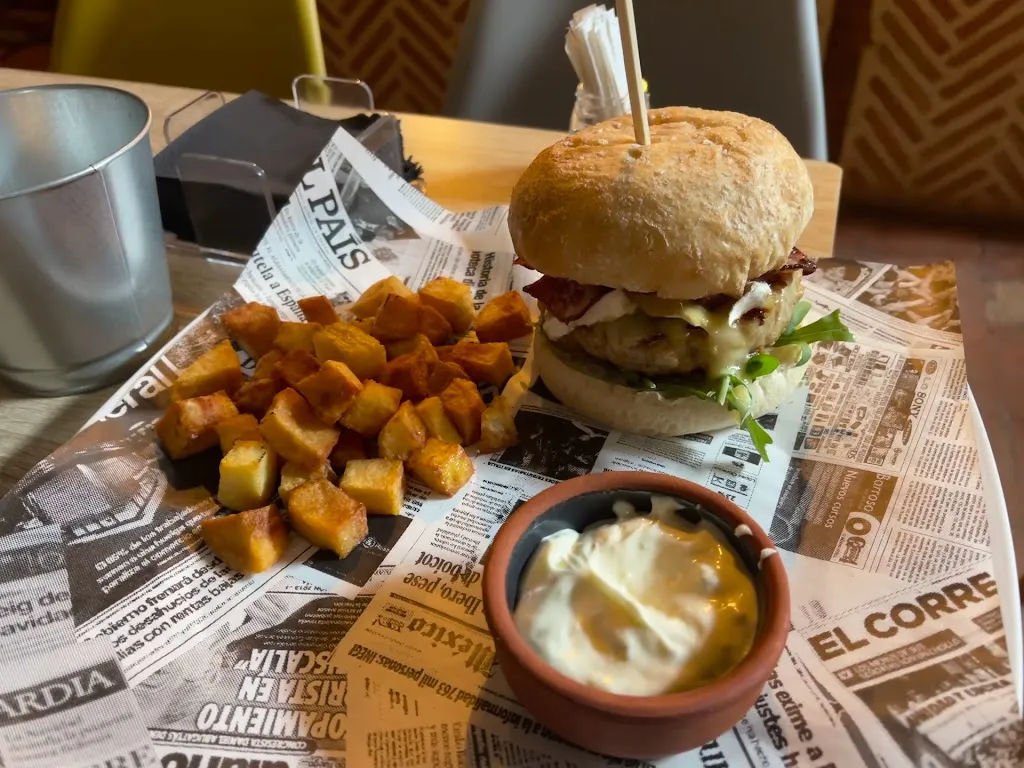 Taberna Quinito_Cazorla_slider_image_2