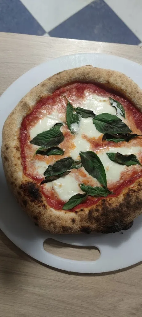 Pizzeria Berti | En Chilluévar_Chilluévar_slider_image_2