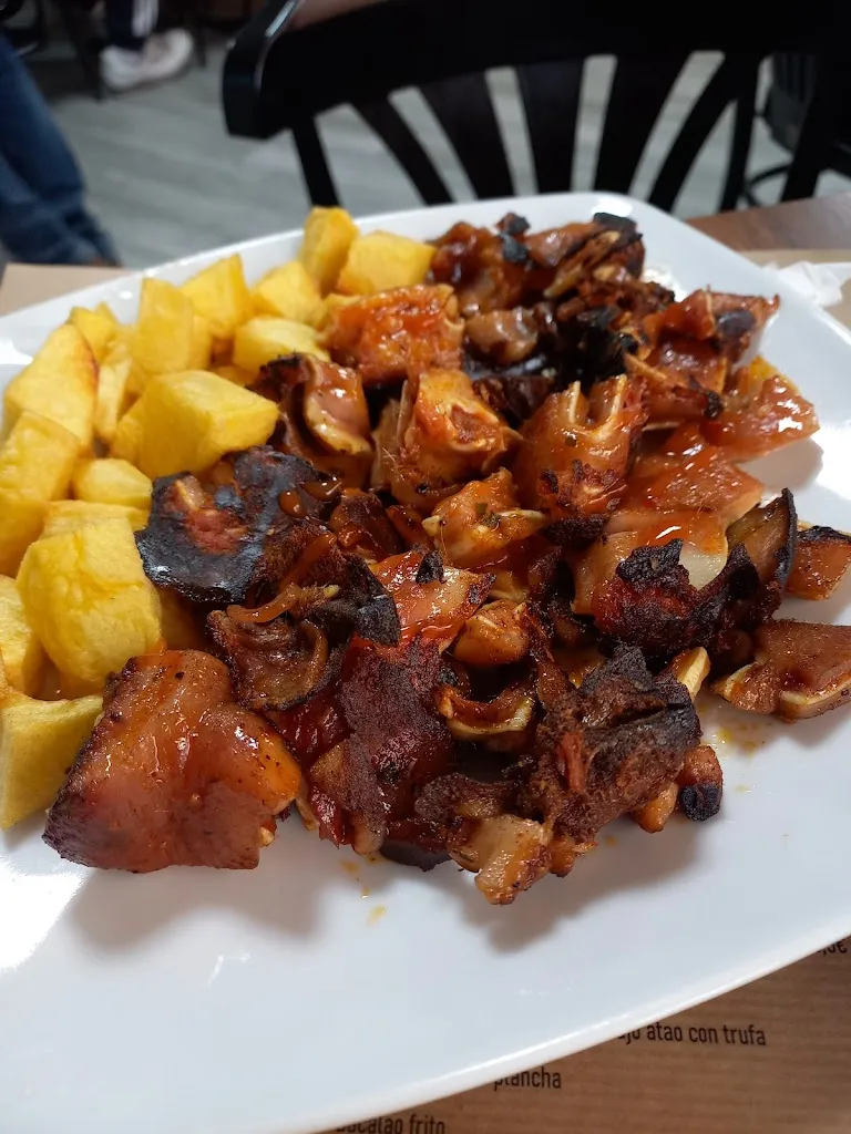 Menu_Café & Bar 4 Esquinas_Fuerte del Rey_image_8