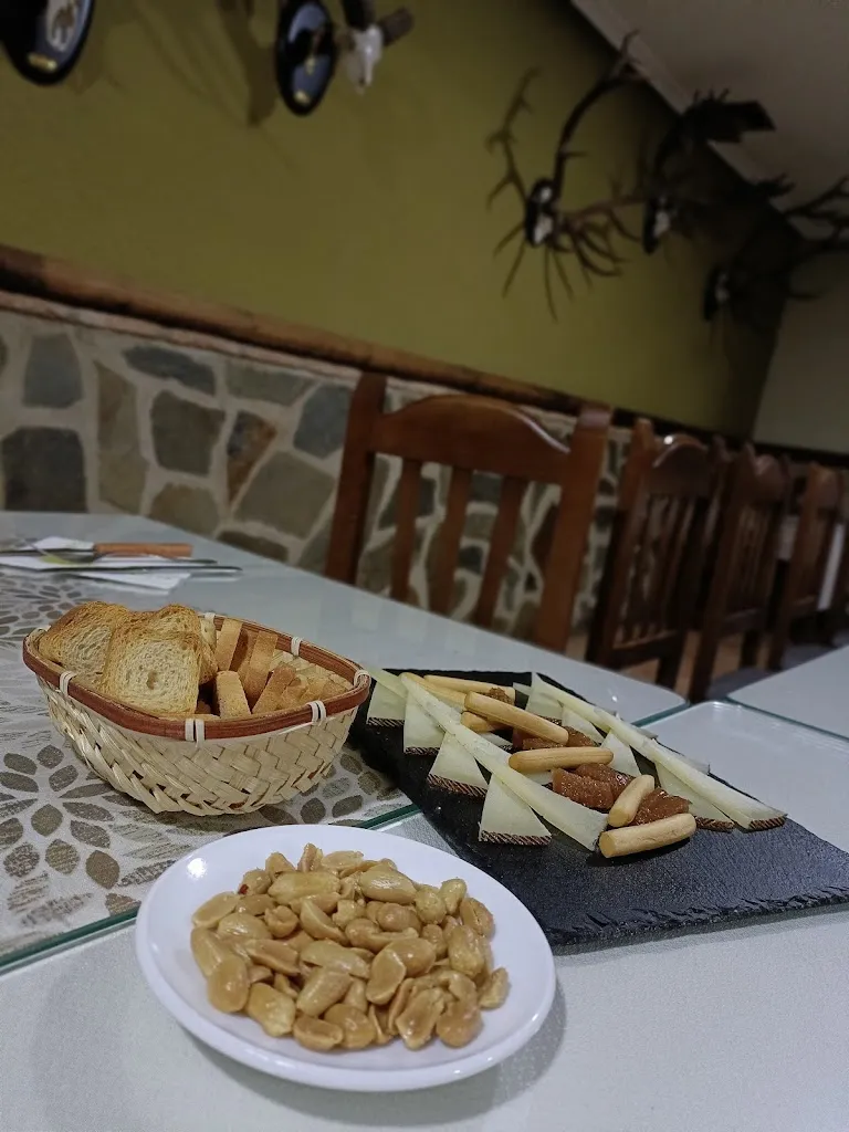 Menu_Café Bar Los Faroles_Carolina La_image_2