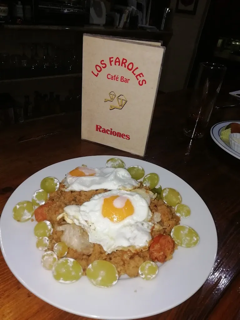 Menu_Café Bar Los Faroles_Carolina La_image_5