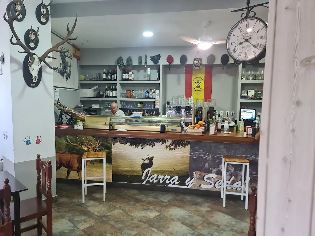 Taberna Jarra y Sedal_Carolina La_slider_image_3