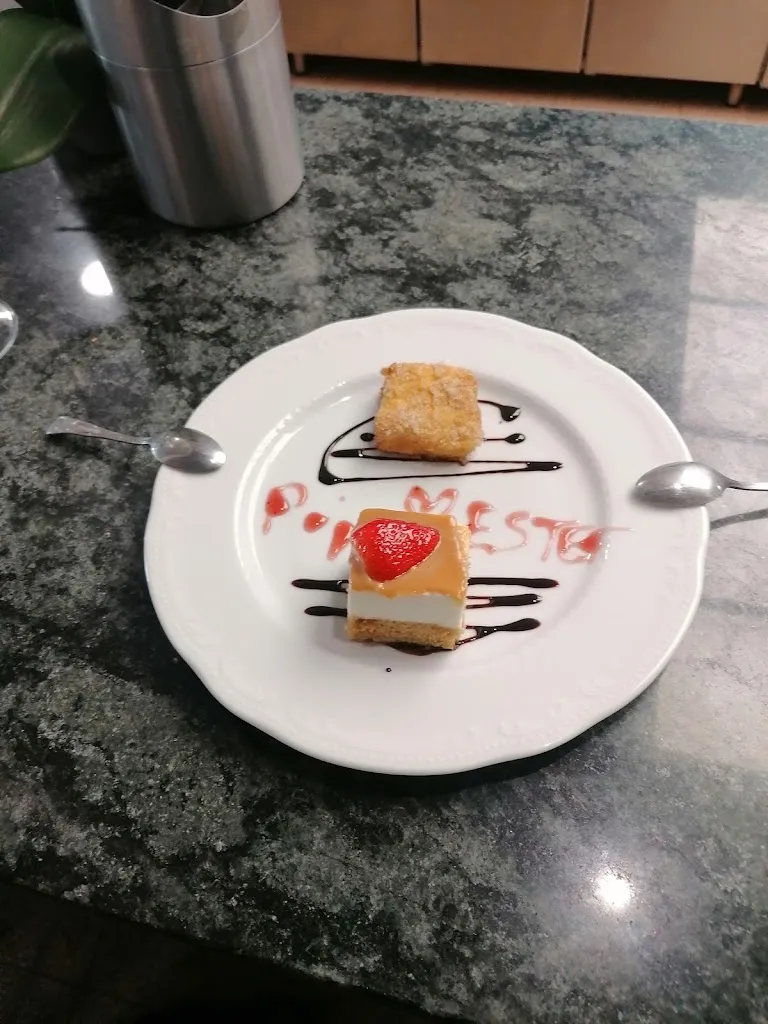 Ángel Custodio Esteo Cano_Complejo Hostelero Ciudad Castillo_Castillo de Locubín_review