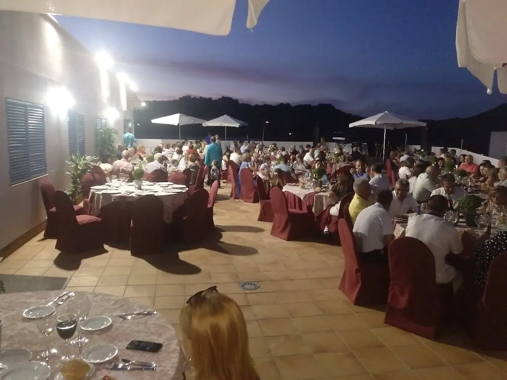 Complejo Hostelero Ciudad Castillo restaurant in Castillo de Locubín