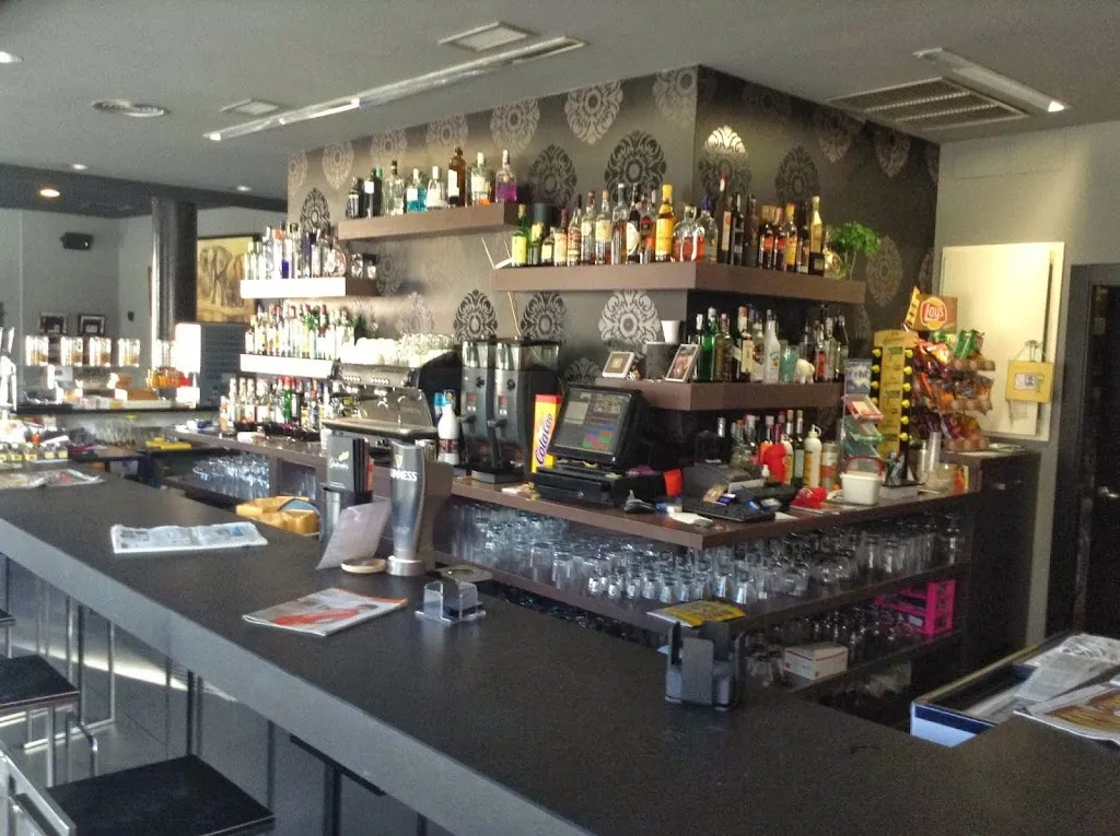 cafè la basseta restaurant in Castalla