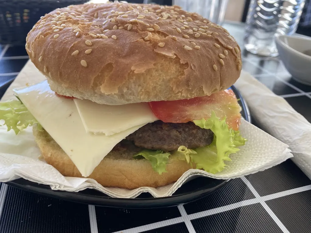 Menu_Whispers bar and tapas_Castalla_image_5