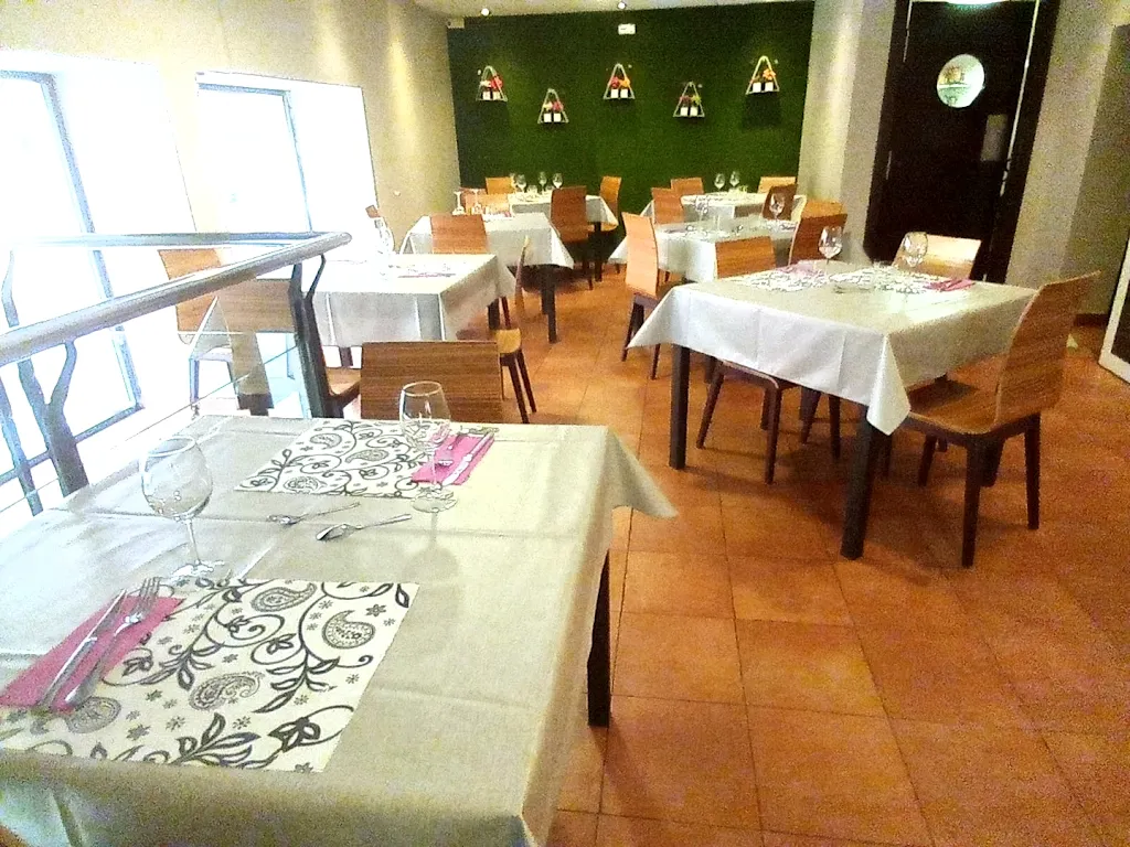 Restaurante Sal y Pimienta restaurant in Huesa