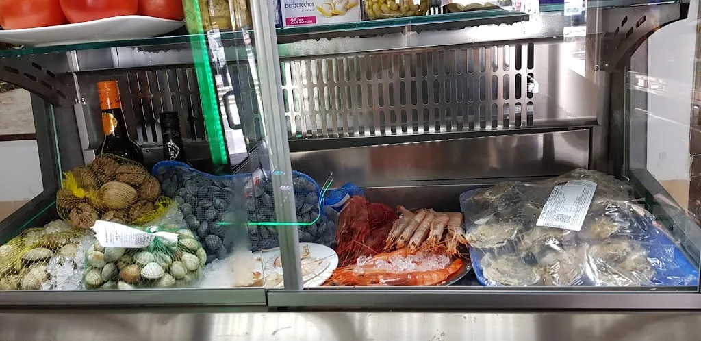 Bar La Muralla_Ibros_slider_image_3