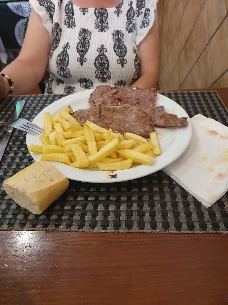 Miguel Pellejero León_Bar Restaurante La Pepa_Huelma_review