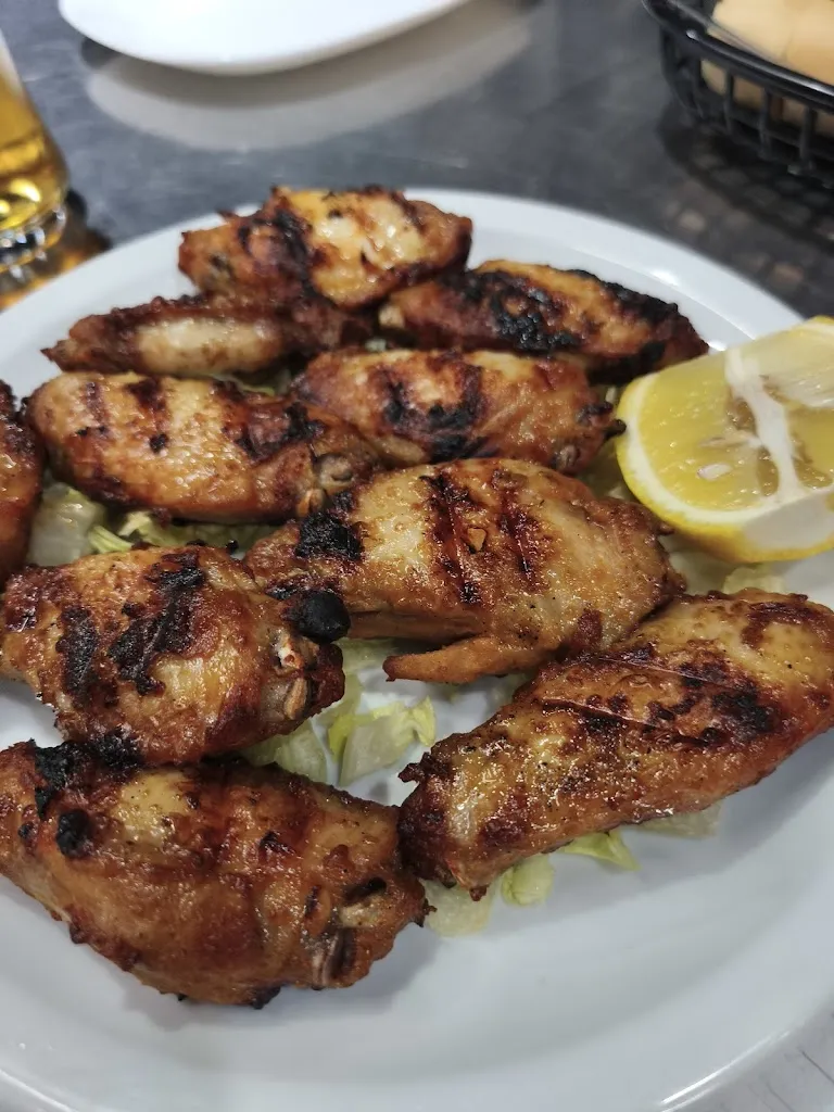 Gemma Val_Bar El Tapeo_Huelma_review