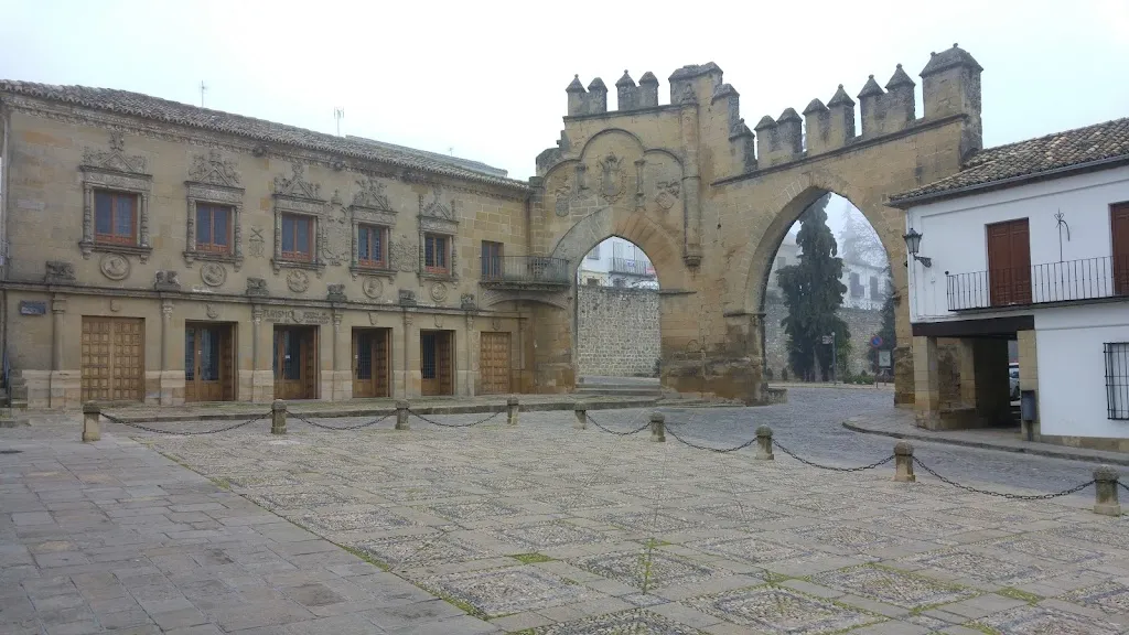 Jabalquinto Palace_Jabalquinto_slider_image_1