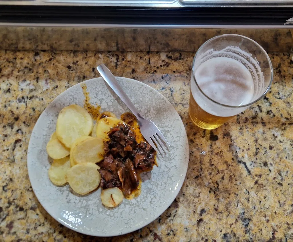 ut440c1 ut440c2_Bar Jaén II - Los Barrales_Jaén_review