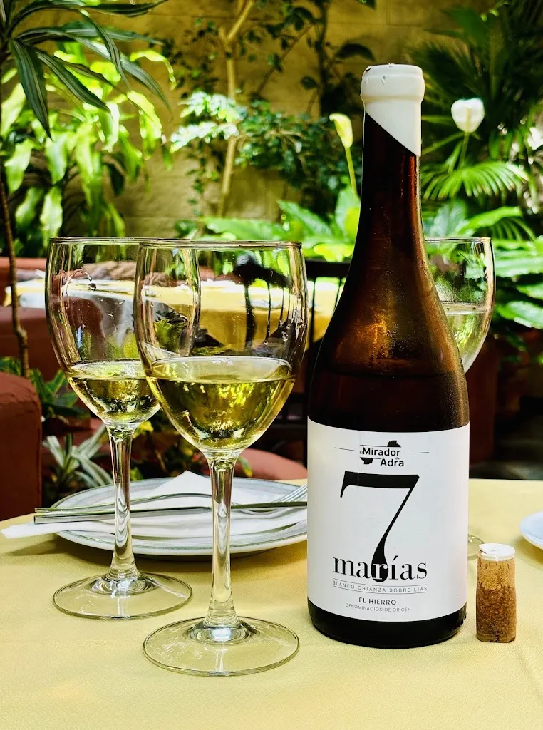 Małgorzata Napiórkowska-Kubicka_La Higuera de Abuela_Lahiguera_review