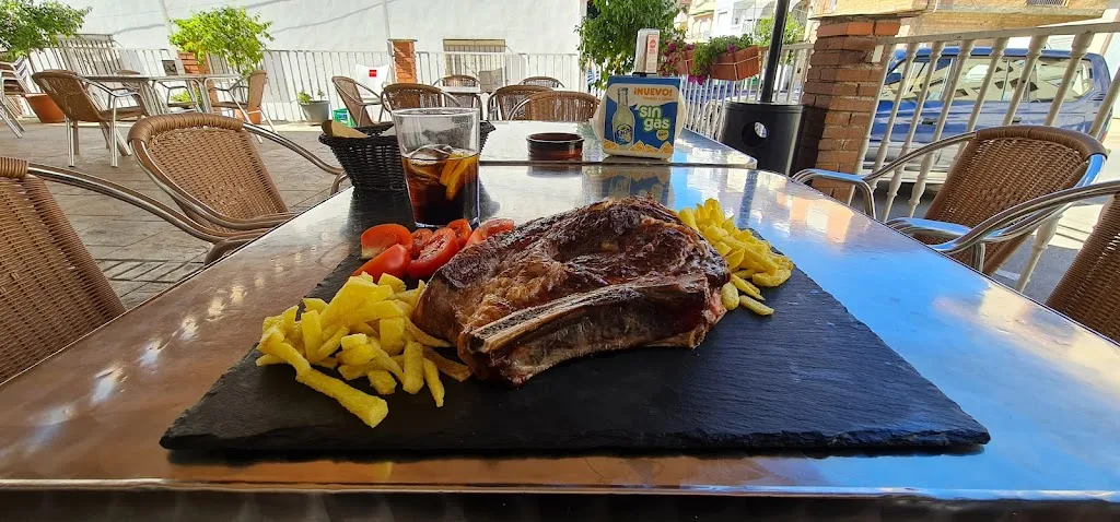 Cafe Bar Miami_Fuensanta de Martos_slider_image_2