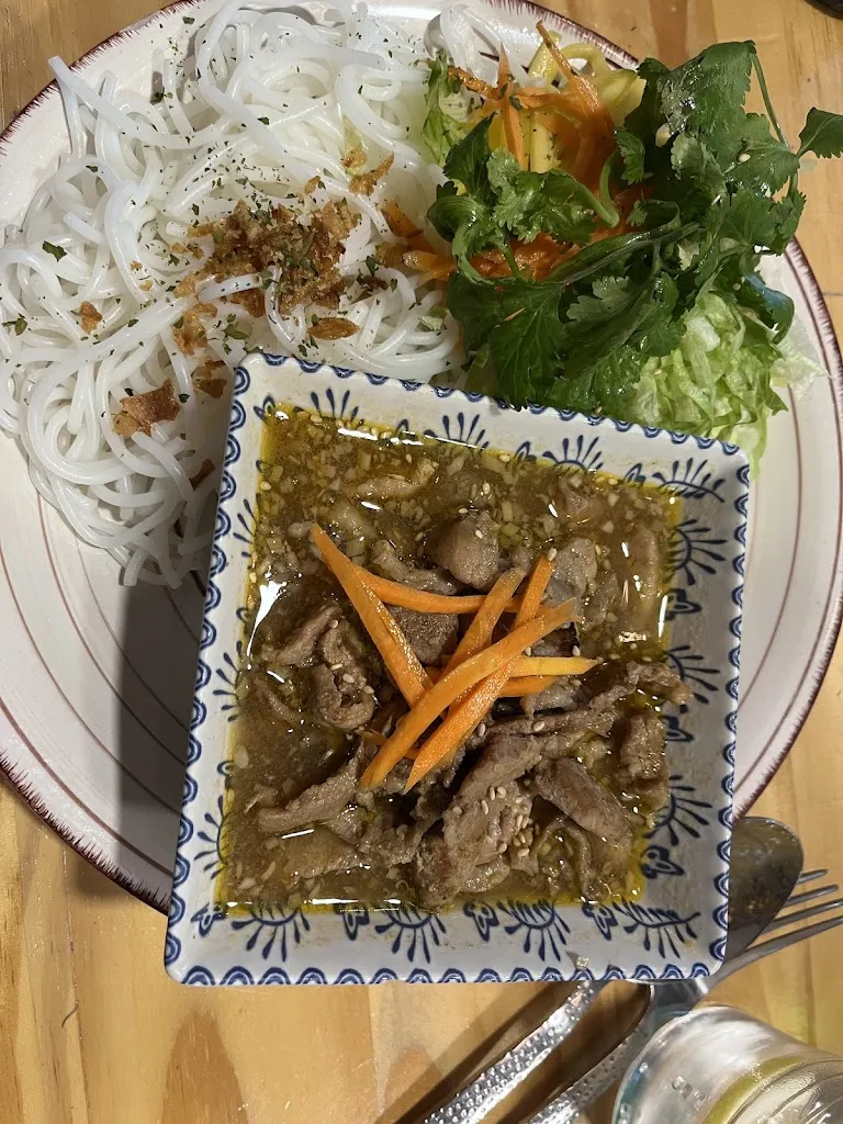 Sarah Hunter_Distrito Vietnamita_Mancha Real_recensione