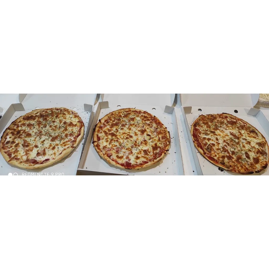 Asador Casa Papa Luis Pizzería Siena_Jódar_slider_image_3