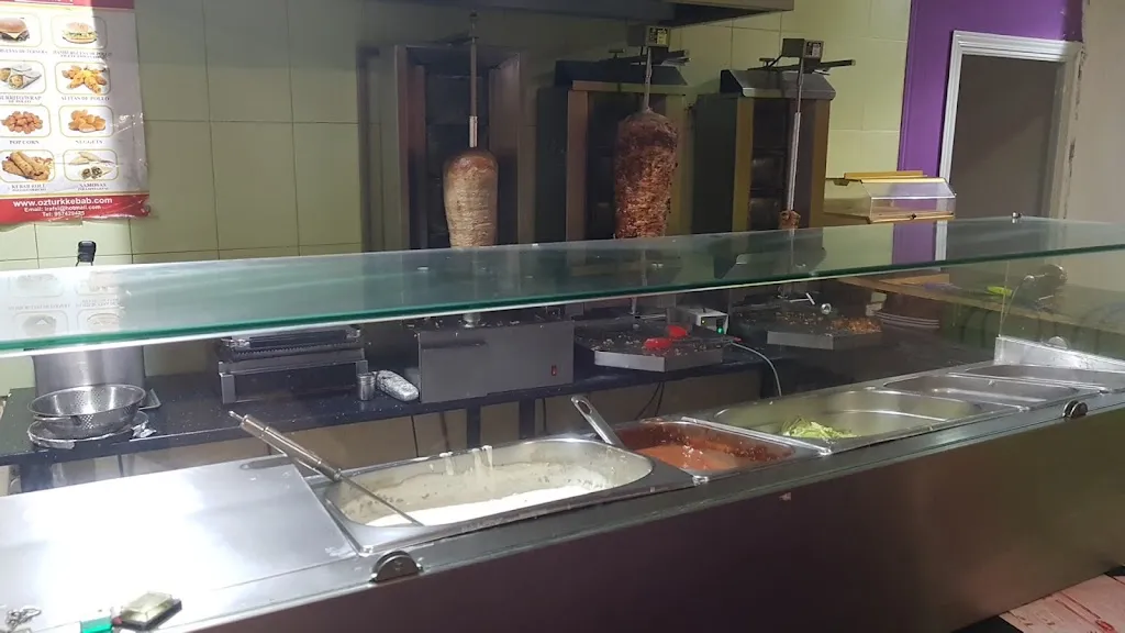 Layl Pur Donner Kabab & Pizzeria restaurant in Jódar