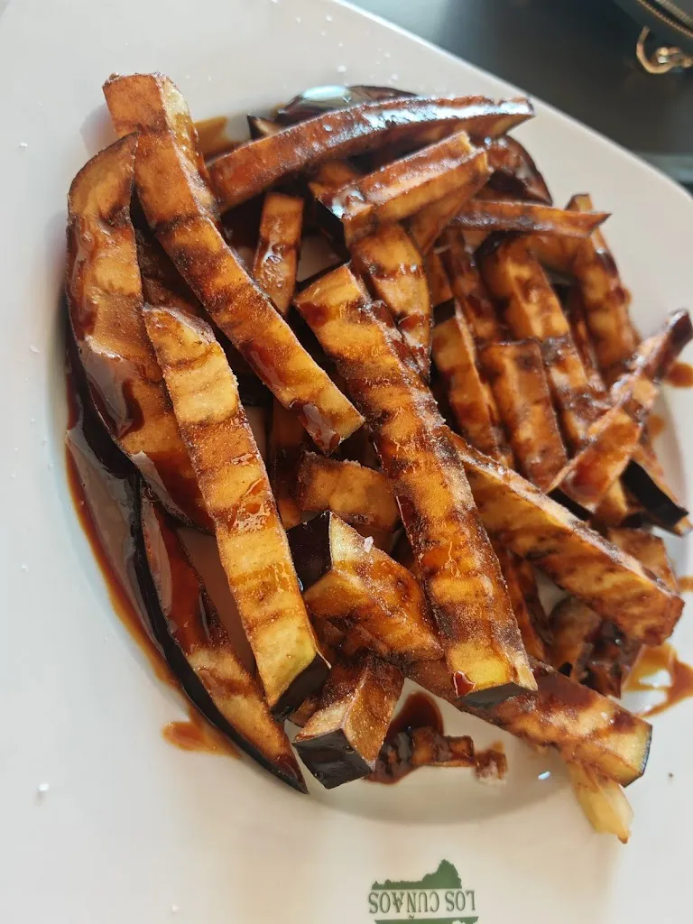 Juan Lozano_en-Bucara, Bar de tapas y Restaurante_Marmolejo_review