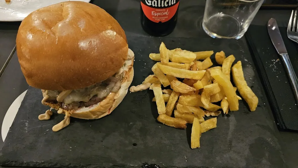 Rafael Gómez Rubio (Ramez)_en-Bucara, Bar de tapas y Restaurante_Marmolejo_review