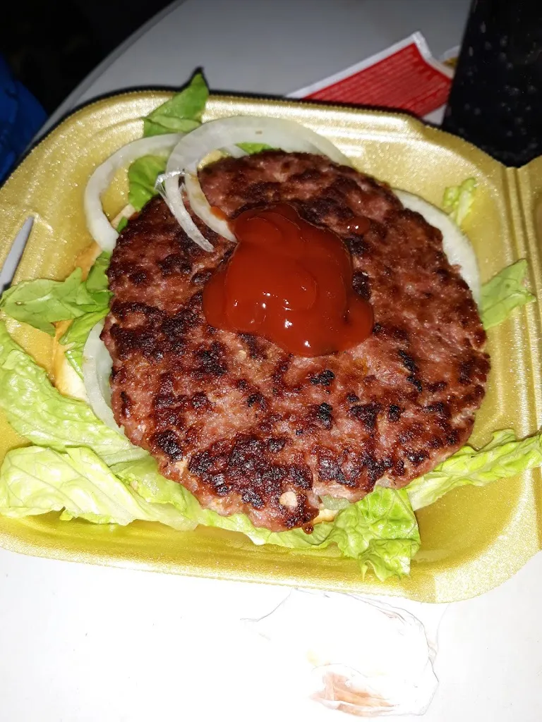 Me lo como "Comida Casera" restaurant in Marmolejo