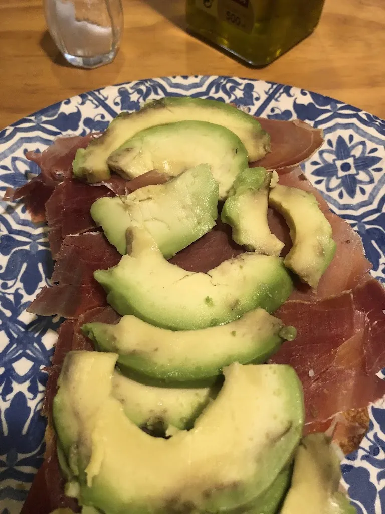 Carmen Rueda_Town Marmolejo_Marmolejo_review