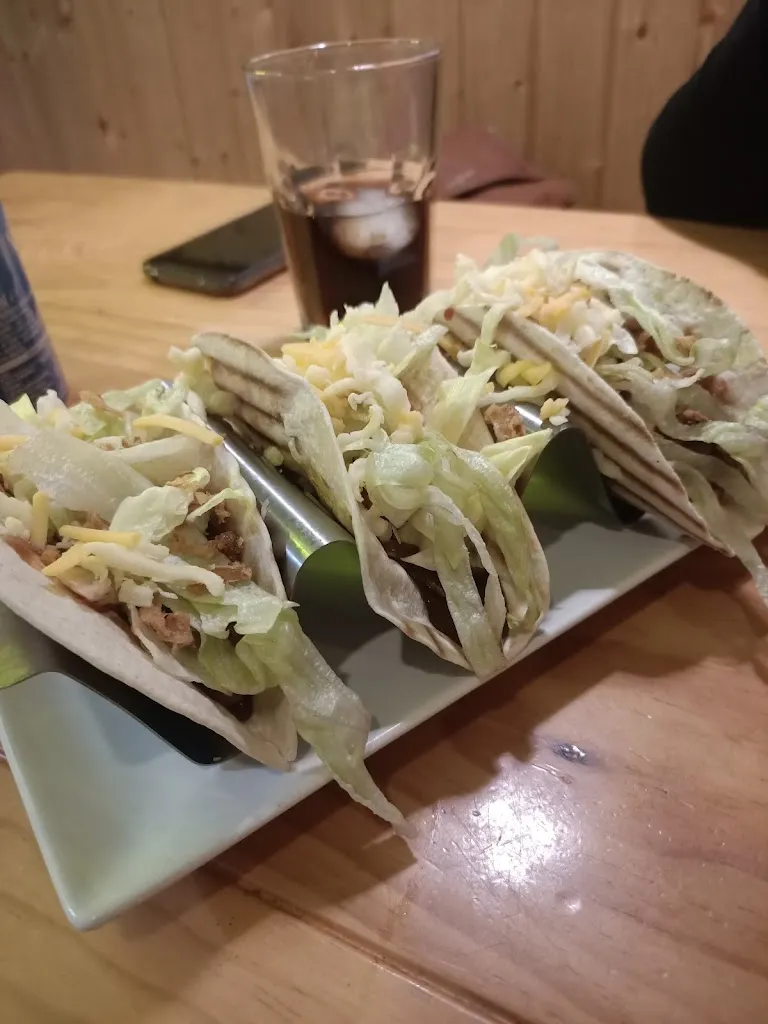 Isidoro Alcántara García_Town Marmolejo_Marmolejo_review