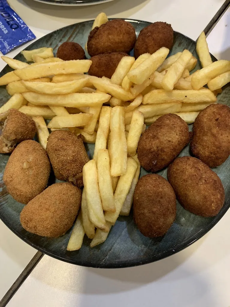 Manuel_GRAN BAR_Marmolejo_review