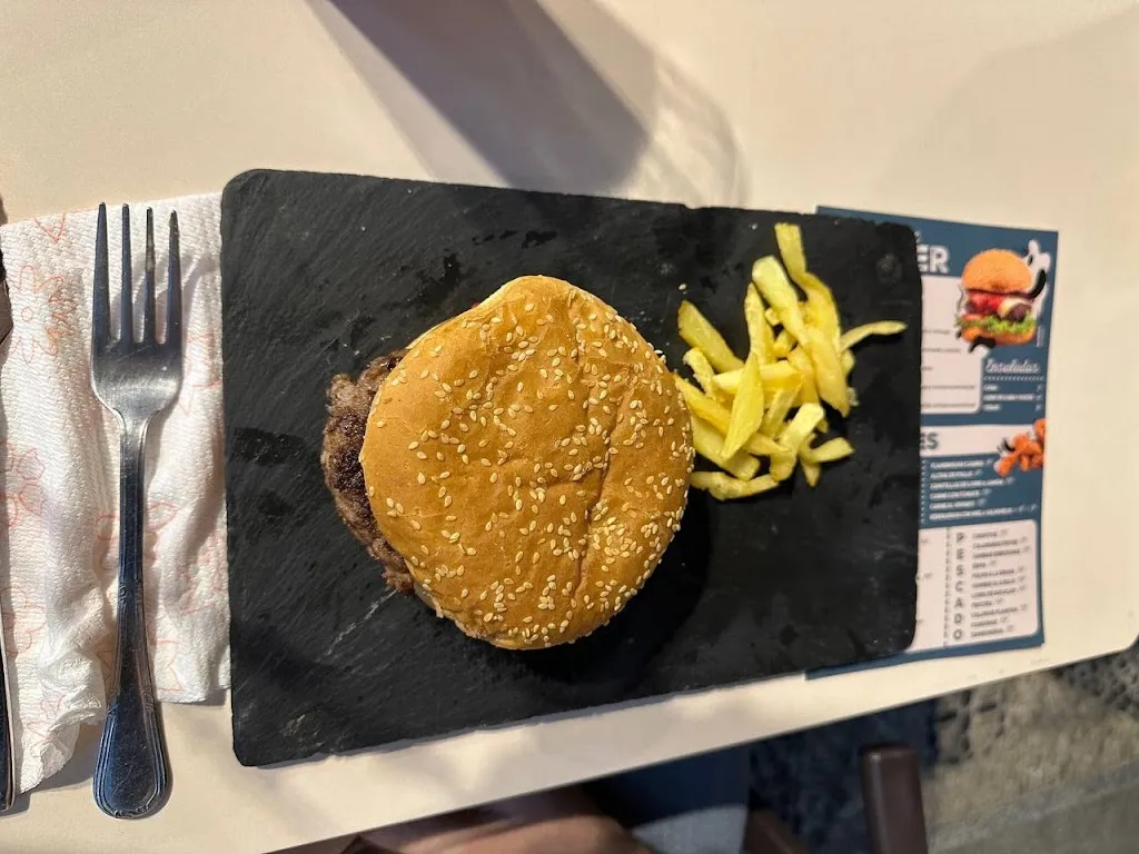 Rafael Gómez Rubio _GRAN BAR_Marmolejo_review