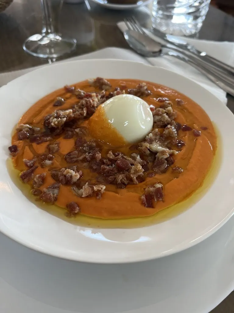 Motonkey Youtube_Asador Restaurante El Cabo_Navas de San Juan_review