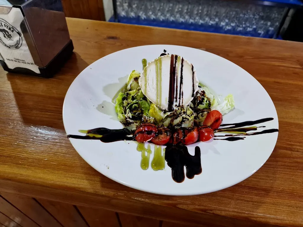 Restaurante Tapería Pidetotra_Navas de San Juan_slider_image_2