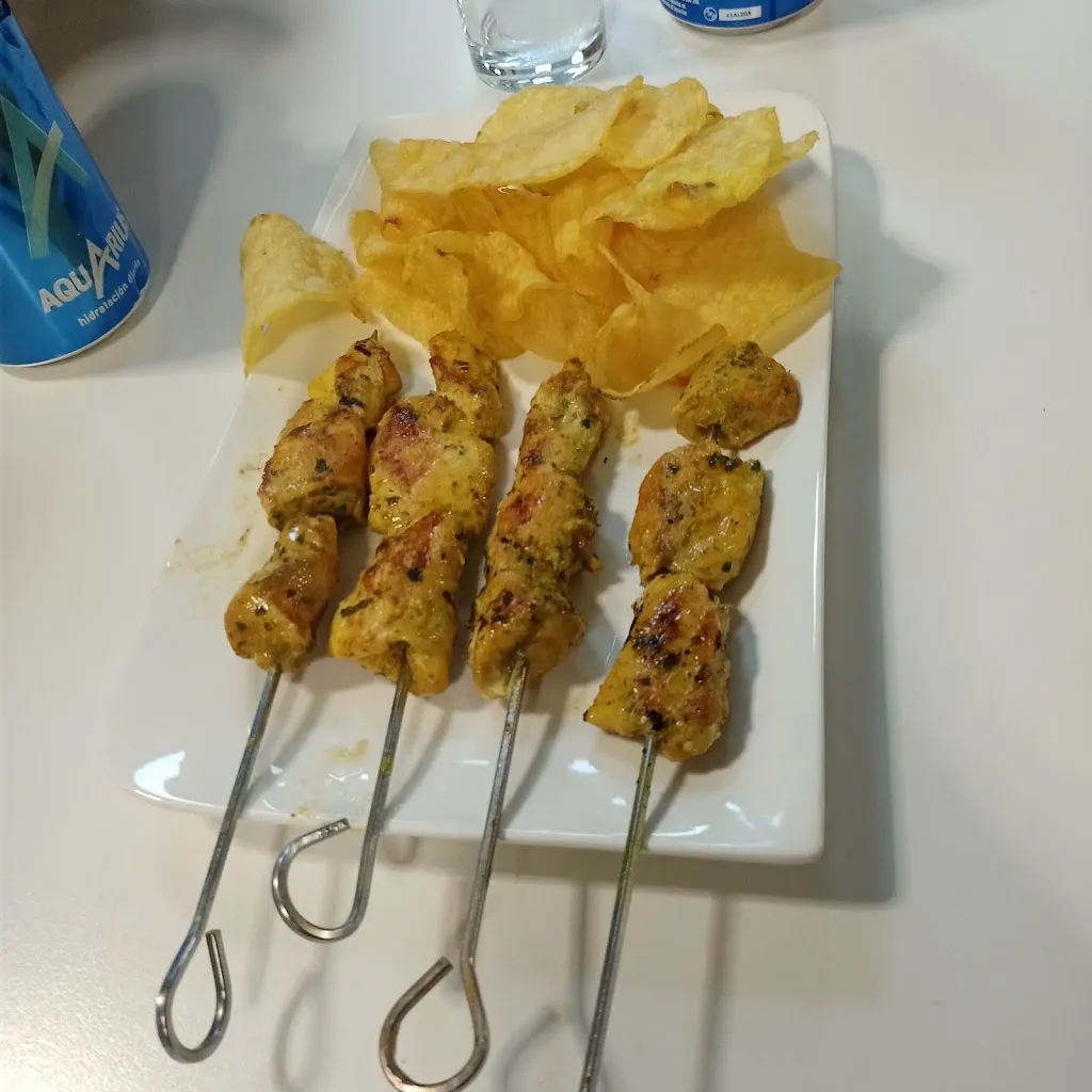 JULIÁN_BULES K&L_Navas de San Juan_review