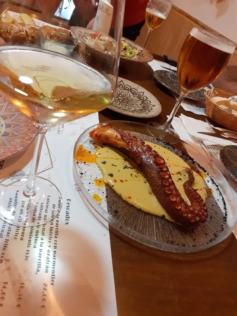 Oliv C_Mama pepa_Mengibar_review