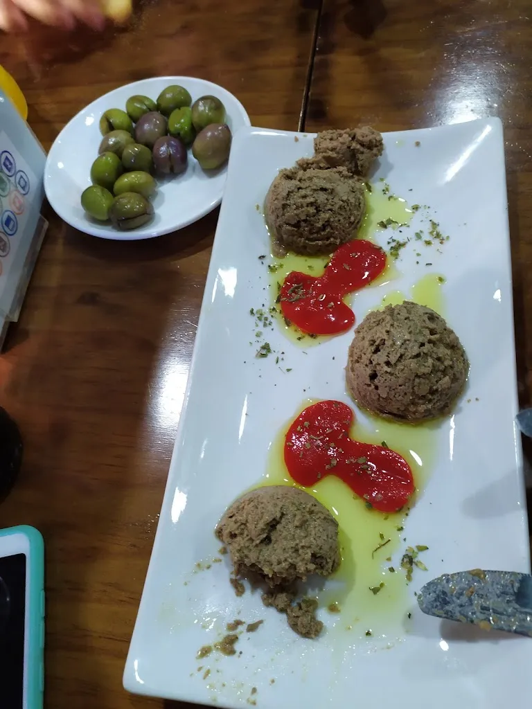 Paco Caz Mar_Café-Bar La Buhardilla_Mengibar_Bewertung