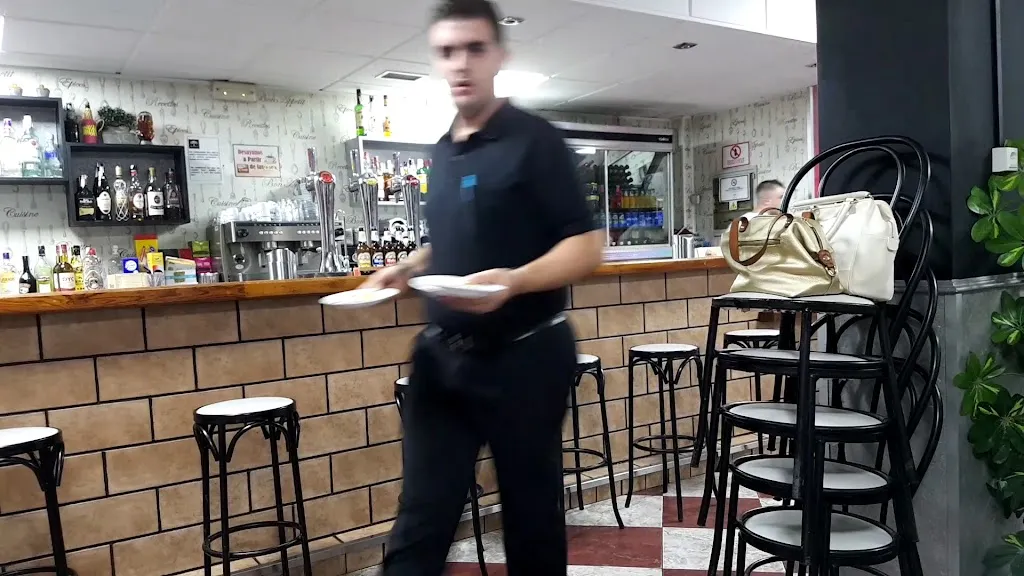 Café-Bar El Parque_Mengibar_slider_image_2