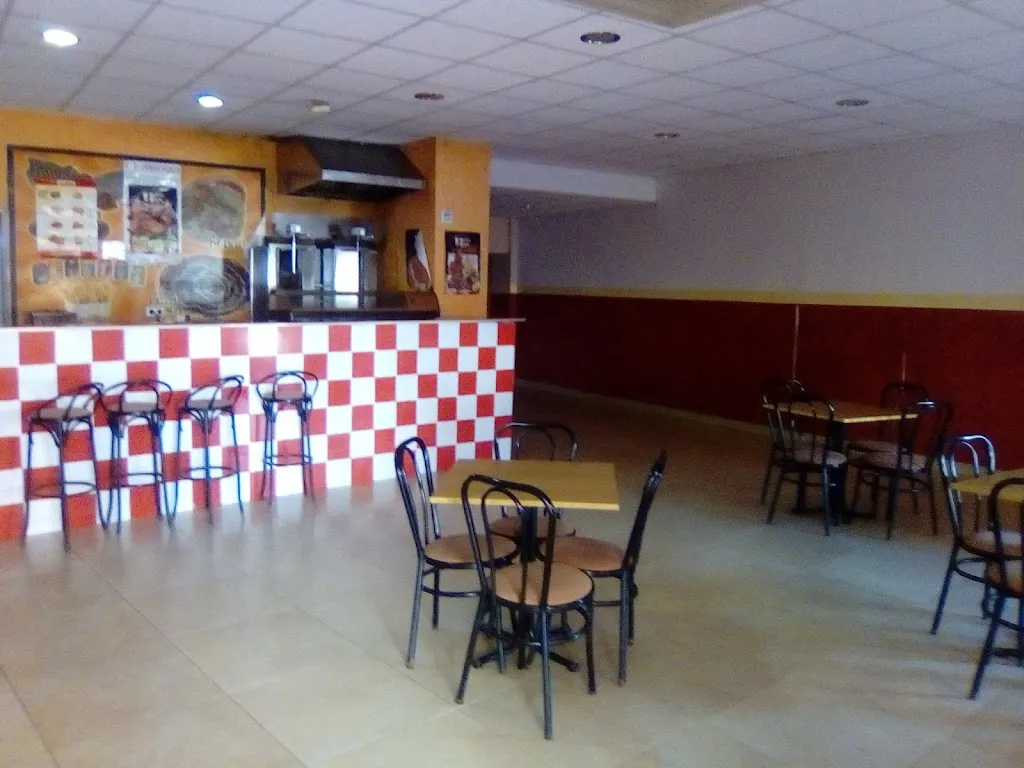 Jawad & Ali Doner Kebab restaurant in Mengibar