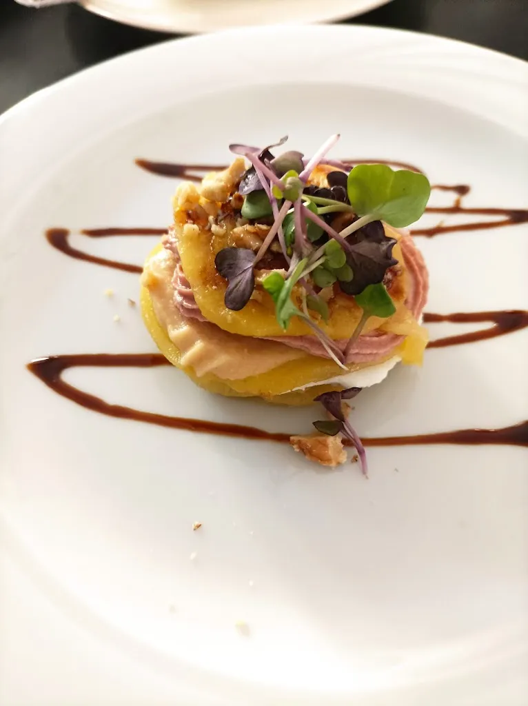 Cafe-Bar La Verbenilla_Peal de Becerro_slider_image_2