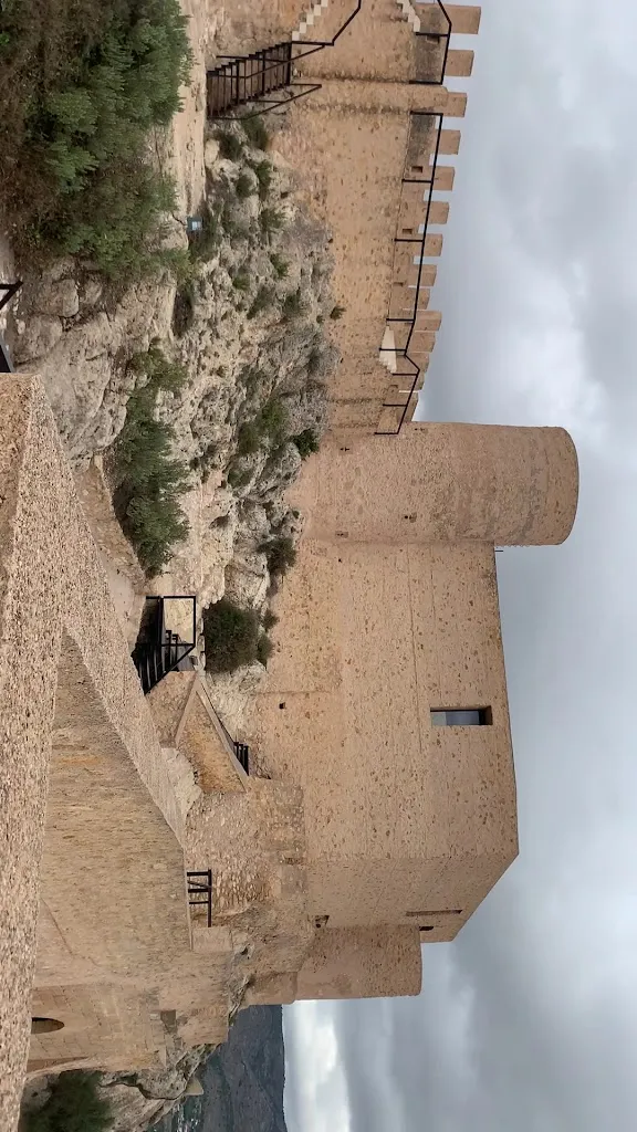 Alex Webb_castle of Castalla_Castalla_review