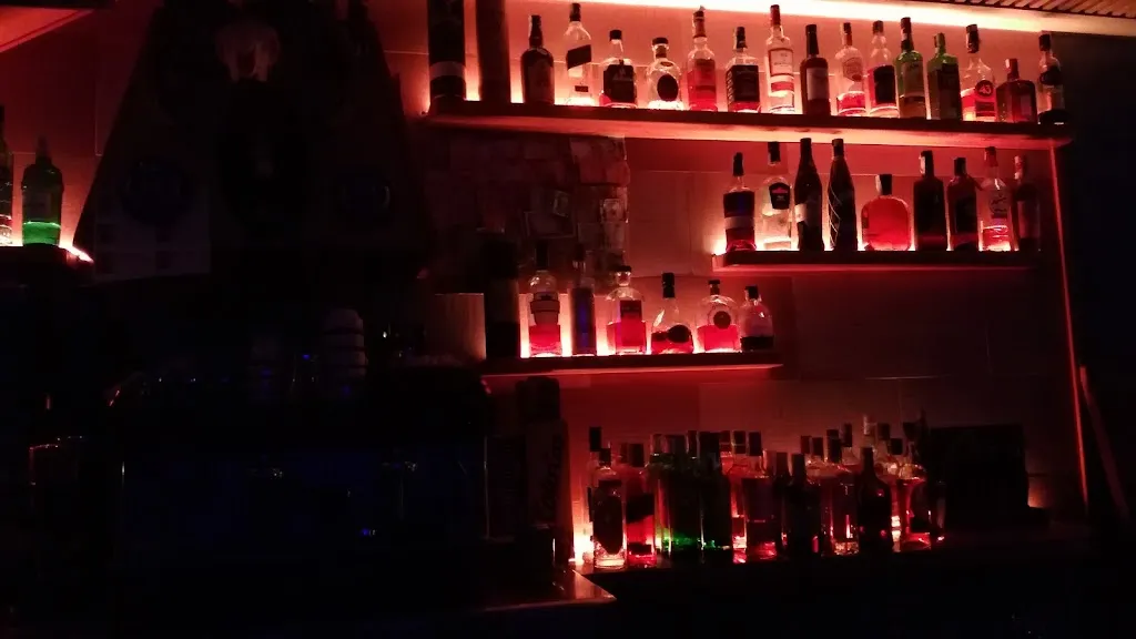 Disco Pub Cafetería El Refugio restaurant in Puente de Génave