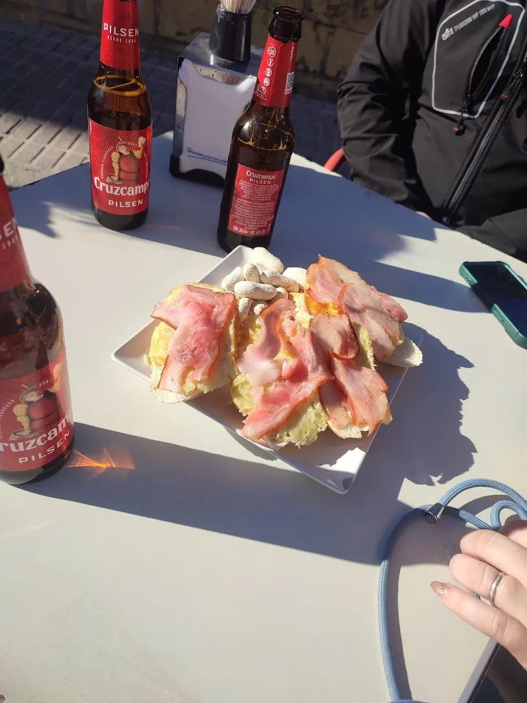 pakusss_El Silo Cafeteria-Cerveceria_Sabiote_review