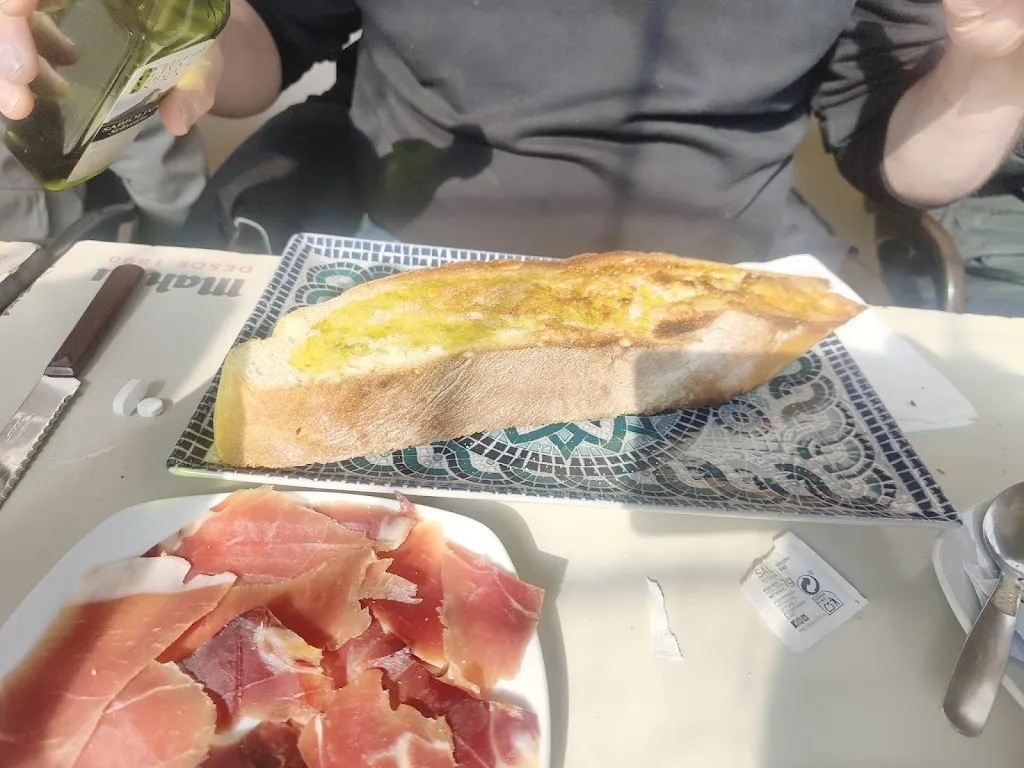 jose daniel rodriguez_El Silo Cafeteria-Cerveceria_Sabiote_review