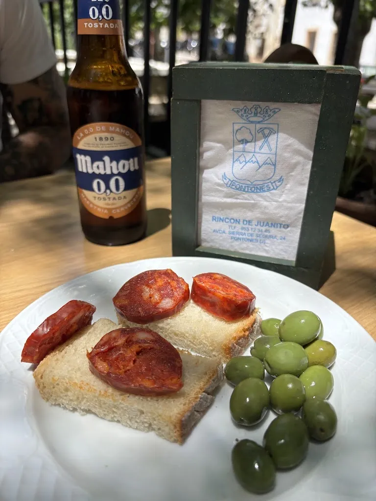 Blanca Farnós Hernández_Mesón Rincón Juanito_Santiago-Pontones_review