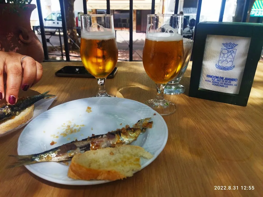 Mesón Rincón Juanito_Santiago-Pontones_slider_image_2