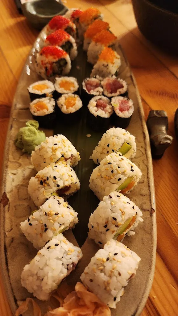 Stephen Lewis_Sibuya Urban Sushi Bar_Santo Tomé_review