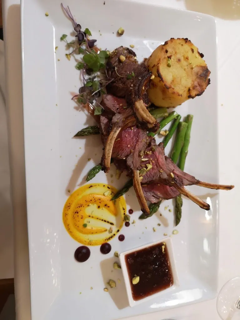 Menu_Restaurante Budapest by DNA_Quesada_image_5